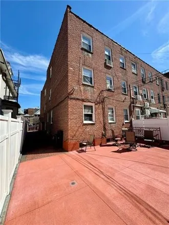 Image 4 - 1858 84th Street, New York, NY 11214, USA - House for sale