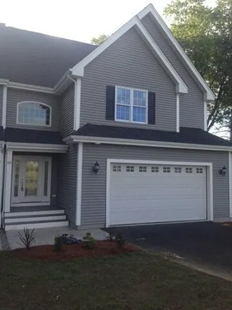 Rent this 3 bed house on 60 Elm Street in Fairlawn, Shrewsbury