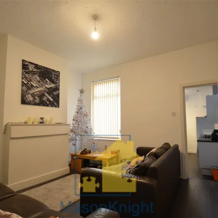 Image 2 - 21 Hobson Road, Stirchley, B29 7QA, United Kingdom - Apartment for rent