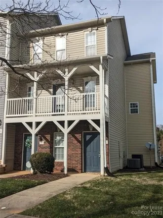 Rent this 3 bed condo on 113 Steam Engine Drive in Mooresville, NC 28115