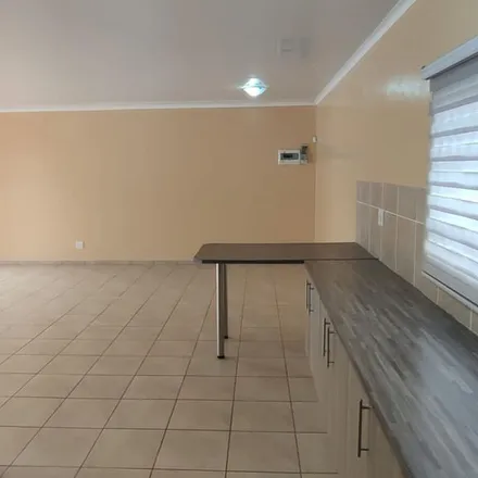 Image 5 - Monica Avenue, Flamwood, Klerksdorp, 2571, South Africa - Townhouse for rent