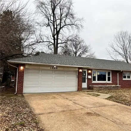 Rent this 3 bed house on 1343 Northumberland Drive in Moline Acres, Saint Louis County