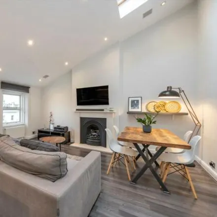 Image 5 - 45 Regent's Park Road, Primrose Hill, London, NW1 7SY, United Kingdom - Apartment for sale