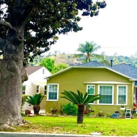 Rent this 3 bed house on 1420 Fairfield Street in Glendale, CA 91201