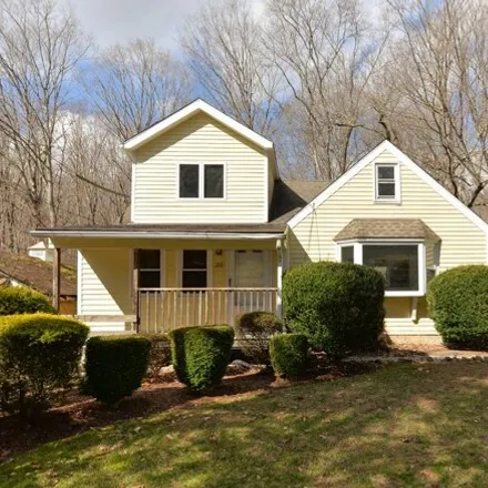 Buy this 3 bed house on 34 Sleepy Hollow Road in Lakeside, Southbury