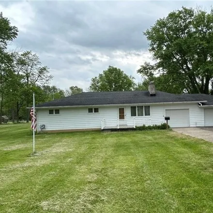 Buy this 4 bed house on 6838 Liberty Fairfield Rd in Ohio, 45011