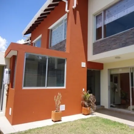 Rent this 2 bed house on Cumbaya in P, EC