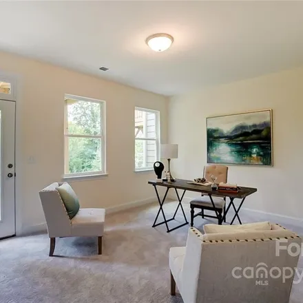 Image 7 - West Mallard Creek Church Road, Charlotte, NC 28262, USA - Townhouse for sale