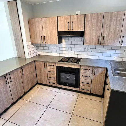 Image 9 - Foskoriet Avenue, Zwartkop, Gauteng, 0157, South Africa - Apartment for rent