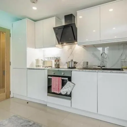 Image 4 - Midlothian House, Anson Road, London, NW2 4AA, United Kingdom - Apartment for sale