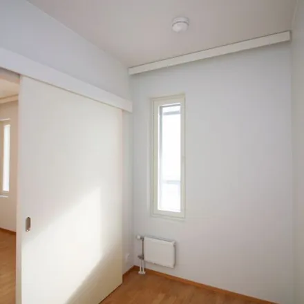 Rent this 1 bed apartment on Tieteenkatu 3 in 33720 Tampere, Finland
