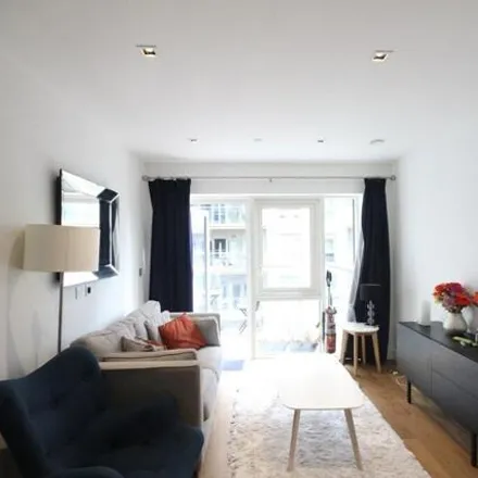Rent this 1 bed apartment on Victoria Square in London, W5 9SE