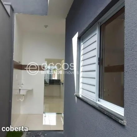 Buy this 2 bed house on Rua Layrton Borges Miranda in Shopping Park, Uberlândia - MG