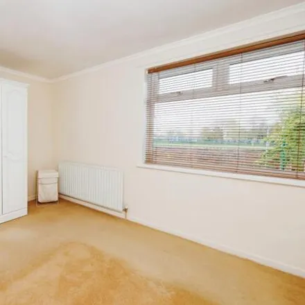 Image 7 - Brinkburn Close, Winlaton, NE21 6HW, United Kingdom - House for sale