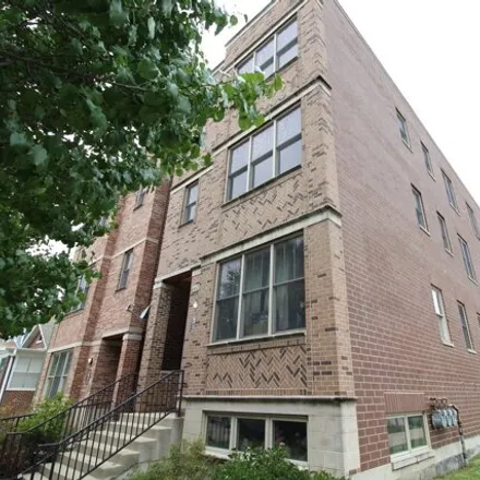 Rent this 3 bed condo on 4622 West Schubert Avenue in Chicago, IL 60639