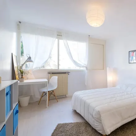 Rent this 5 bed room on 13 Rue Saint-Sidoine in 69003 Lyon, France