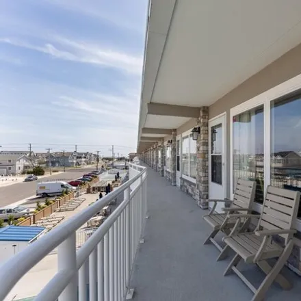 Image 2 - Concord Suites, 79th Street, Avalon, Cape May County, NJ 08202, USA - Condo for sale