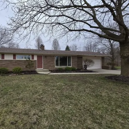 Buy this 3 bed house on 2262 Lexington in Owosso Charter Township, MI 48867