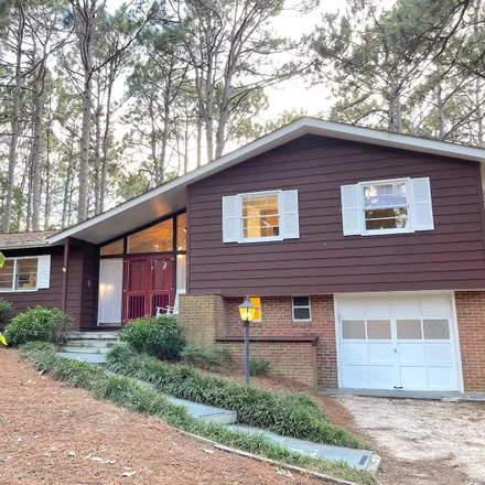 Buy this 3 bed house on 475 Crestview Road in Southern Pines, NC 28387