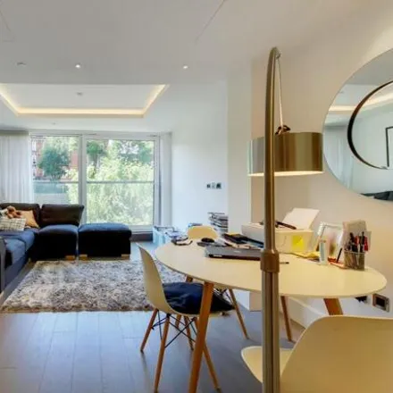 Image 1 - unnamed road, London, W14 8BW, United Kingdom - Apartment for sale