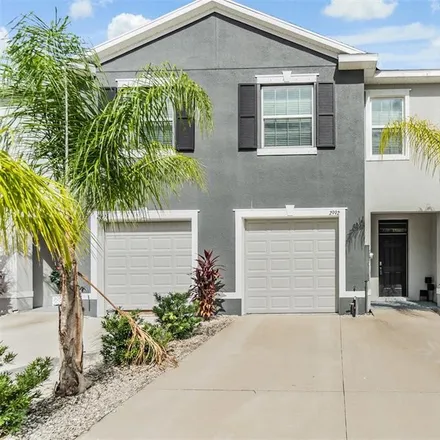 Buy this 3 bed townhouse on 2911 Suncoast Avenue in Hillsborough County, FL 33594