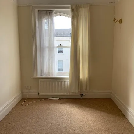 Image 6 - 22 Bath Parade, Cheltenham, GL53 7HU, United Kingdom - Apartment for rent