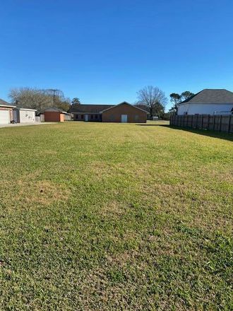 Rent this 0 bed house on Southwest Rd in Morgan City, LA