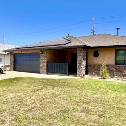 Buy this 3 bed house on West Cricklewood Court in Porterville, CA 93257
