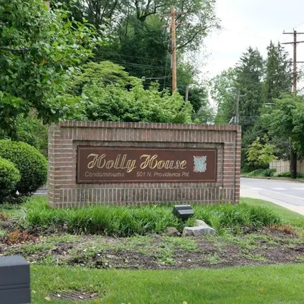 Buy this 2 bed condo on Holly House Apartments in Farnum Road, Media