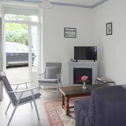 Rent this 2 bed house on Pléneuf-Val-André in Rue de l'Hôtel de Ville, 22370 Pléneuf
