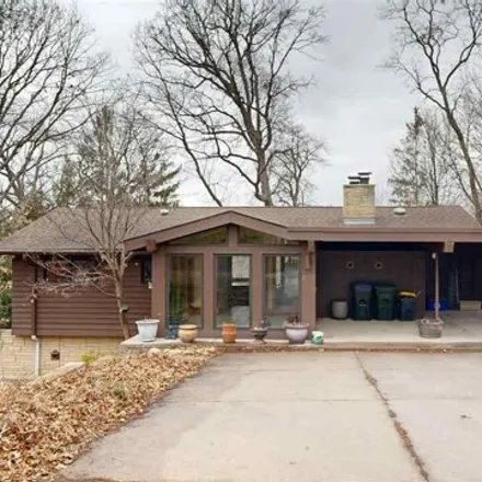 Buy this 3 bed house on 654 Park Road in Iowa City, IA 52246