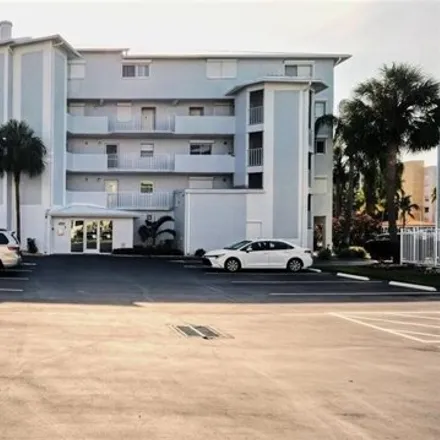 Buy this 2 bed condo on Royal Pelican Condos in Fort Myers Beach, Lee County