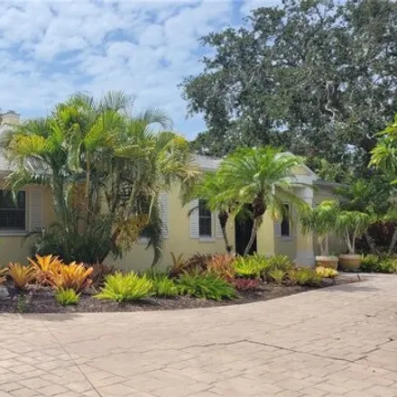 Rent this 3 bed house on 5555 Shadow Lawn Drive in Siesta Key, FL 34242