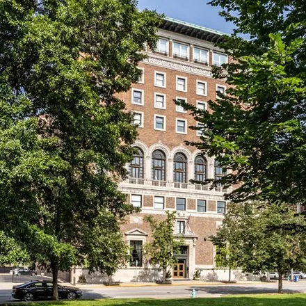 Buy this 2 bed condo on Indianapolis Athletic Club in 365 North Illinois Street, Indianapolis