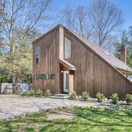 Rent this 3 bed house on 10 Gunpowder Lane in Northwest Harbor, East Hampton