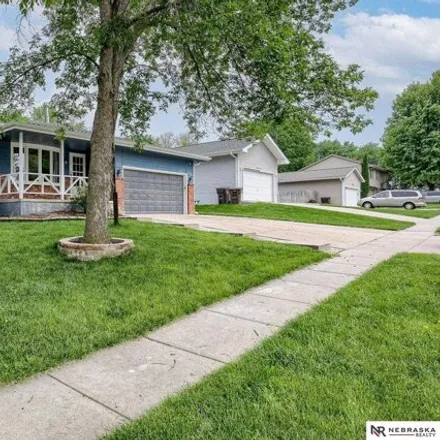 Image 2 - 6152 Northwest 12th Street, Lincoln, NE 68521, USA - House for sale