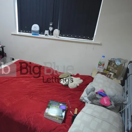 Image 7 - The Poplars, Leeds, LS6 2AT, United Kingdom - Apartment for rent