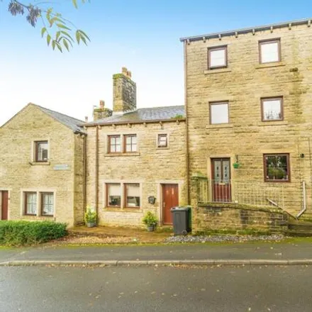 Buy this 4 bed townhouse on Annarly Fold in Worsthorne, BB10 3AB