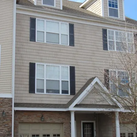 Rent this 2 bed townhouse on 99 Woodcrest Lane in Danbury, CT 06810