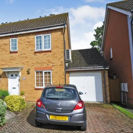 Buy this 4 bed house on 31 Beech Avenue in Swanley, BR8 8AU