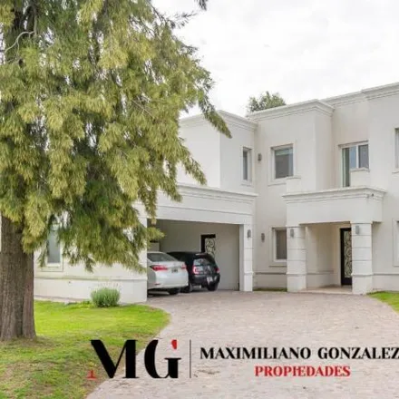 Buy this 7 bed house on unnamed road in Partido de Ezeiza, B1803 HAA Canning