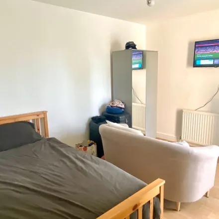 Rent this 3 bed room on Kingisholt Court in 760 Harrow Road, London