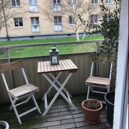Rent this 2 bed apartment on Köpenhamnsvägen 32b in 217 43 Malmo, Sweden