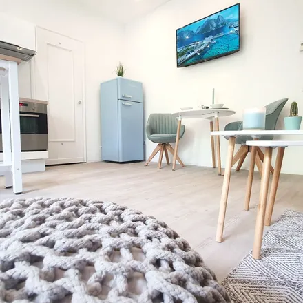 Rent this 2 bed apartment on Clausthaler Straße 4 in 45145 Essen, Germany