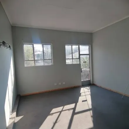 Rent this 1 bed apartment on unnamed road in Rossmore, Johannesburg