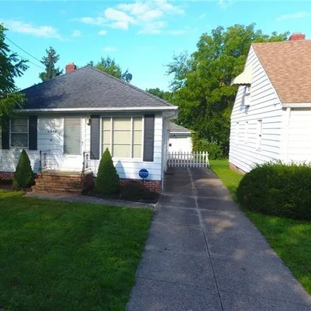Image 1 - 4978 East 85th Street, Garfield Heights, OH 44125, USA - House for sale