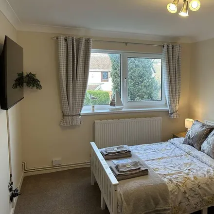 Rent this 1 bed house on Mumbles in SA3 5EL, United Kingdom