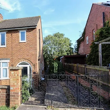 Rent this 3 bed duplex on Valley Road in Little Irchester, NN8 2PL