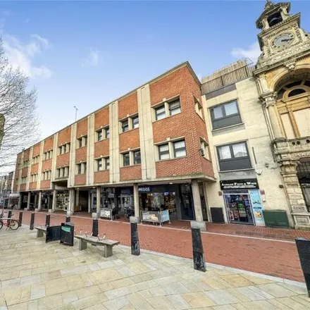 Buy this studio apartment on Jelly Legg'd Chicken in Reading Town Centre, 42 Market Place