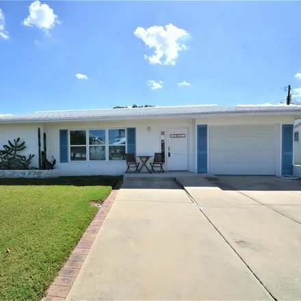 Buy this 2 bed house on 5831 99th Terrace North in Pinellas Park, FL 33782